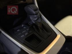 تۆیۆتا ڕاڤ 4